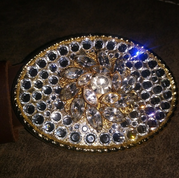 Womans belt with buckle - Picture 5 of 5